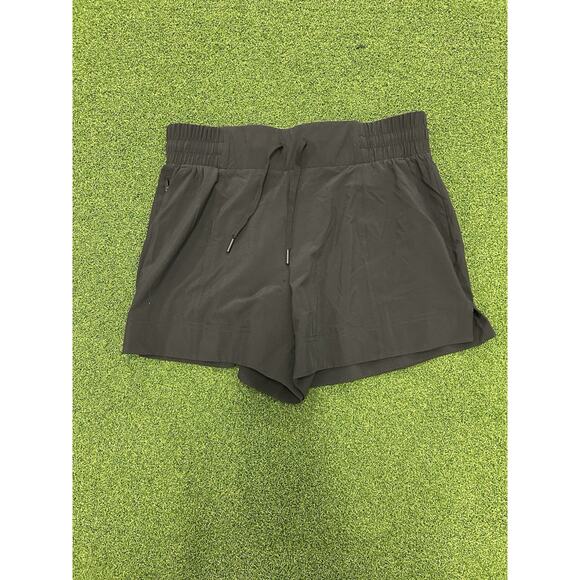 All In Motion Women's Active Light Mid Rise Shorts 4" Black Size Medium - Picture 3 of 6
